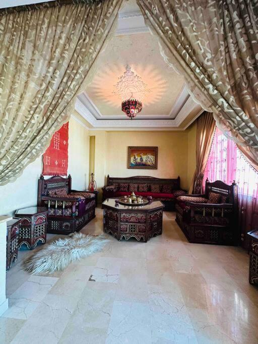 Luxueux Appartement Centre Et Plage & Wifi ! Tangier Exterior photo